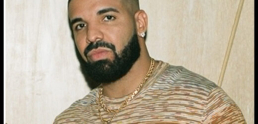 Drake Catches Poetry Book Thrown By Concertgoer