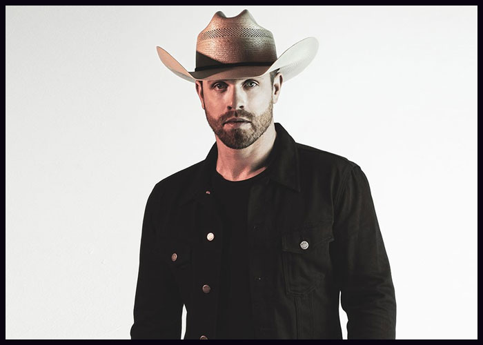 Dustin Lynch Announces New Album 'Killed The Cowboy'