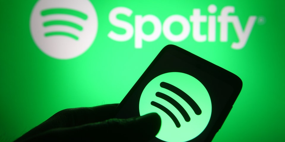 Spotify Is Testing a Lyrics Paywall Feature for Free Users