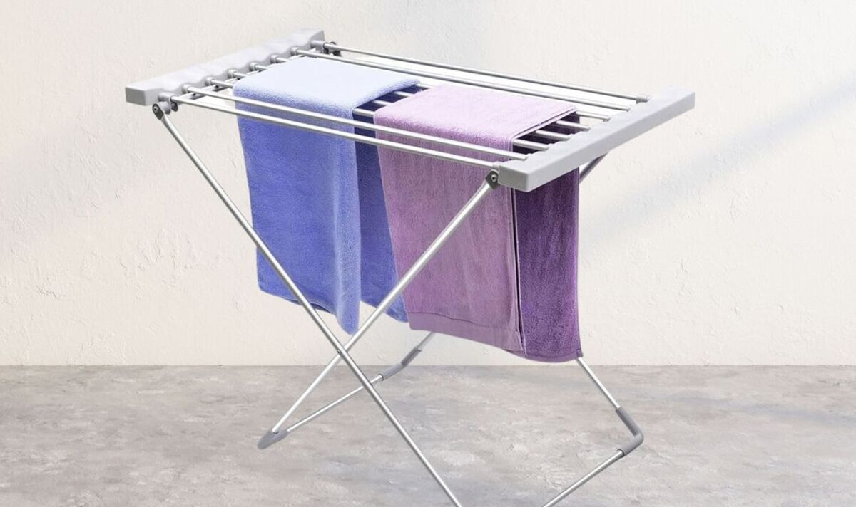 Amazon device is very effective for drying clothes and saves money on drying