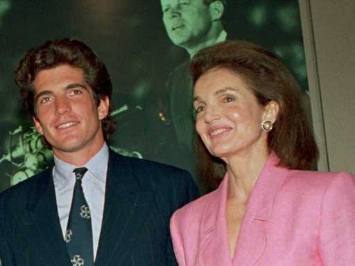 JFK Jr Reportedly Decided the Future With This Ex Because of Jackie’s Opinion