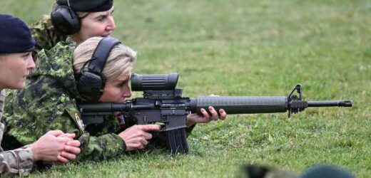 Duchess of Edinburgh visits barracks for competition