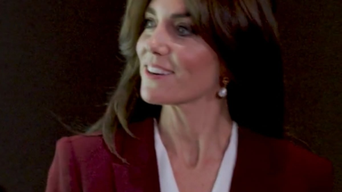 Kate stars in slick video for Shaping Us National Symposium
