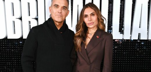 Robbie Williams wife admits their kids fly economy while they book first class