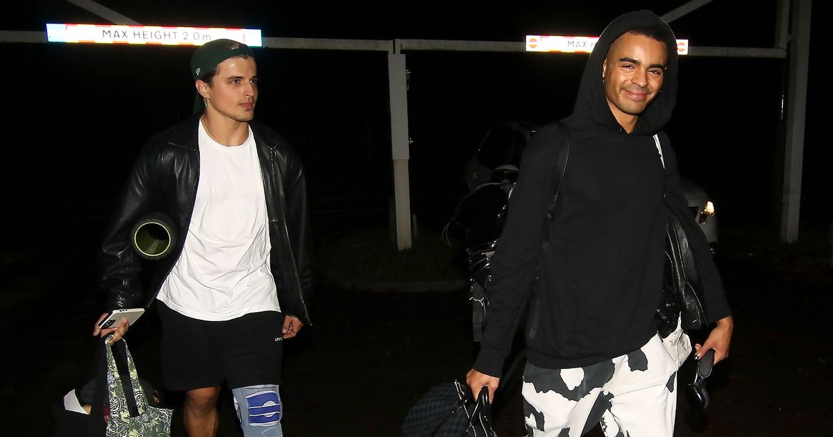 Strictlys Nikita Kuzmin struggles with knee brace as he leaves rehearsals with Layton Williams