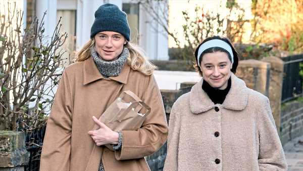 Diana actress Elizabeth Debicki, 33, goes shopping with her sister